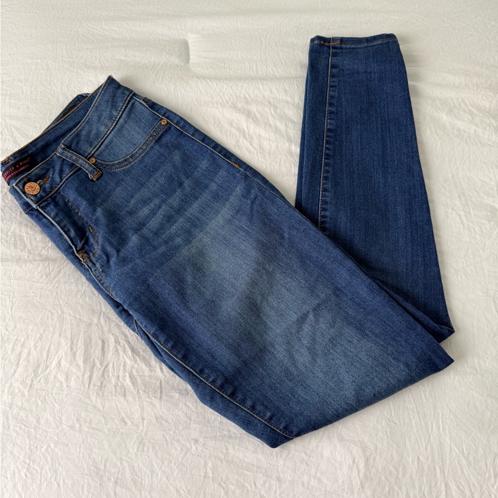 Celebrity Pink Blue Denim Jeans